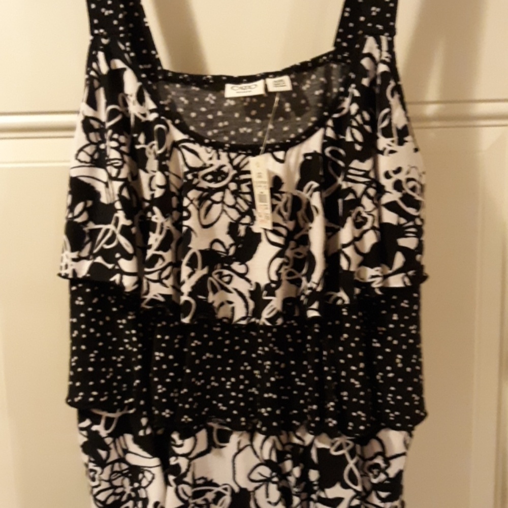 Womens dressy tank new w tags